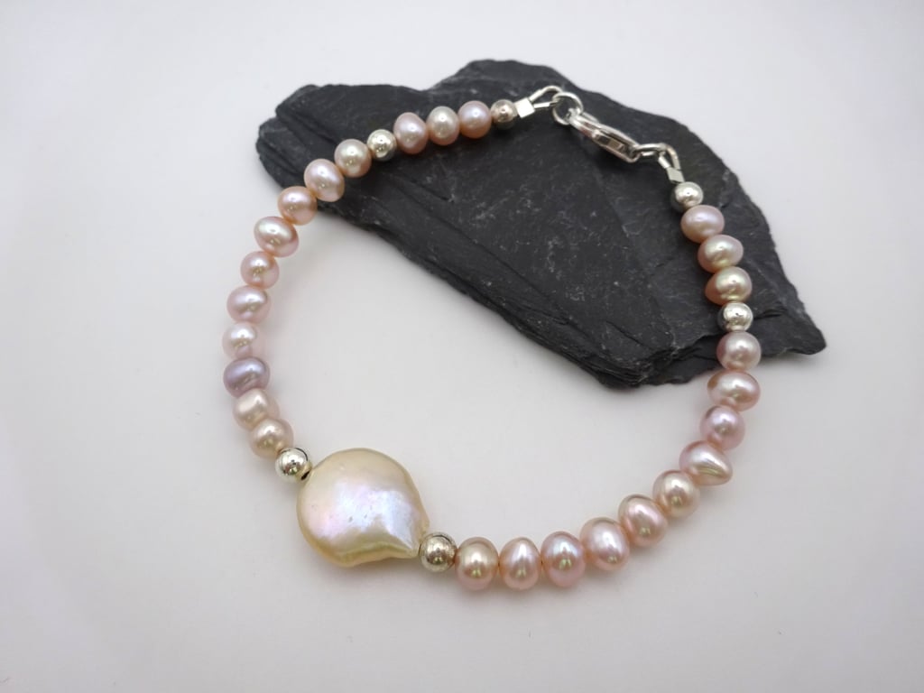 freshwater pearl bracelet