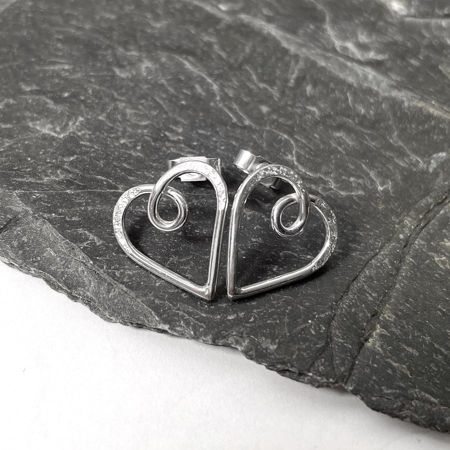 Silver heart stud earrings, infinity hearts