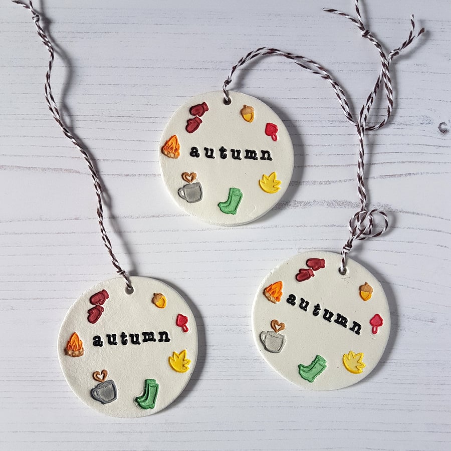 "Autumn" hanging decoration, one supplied
