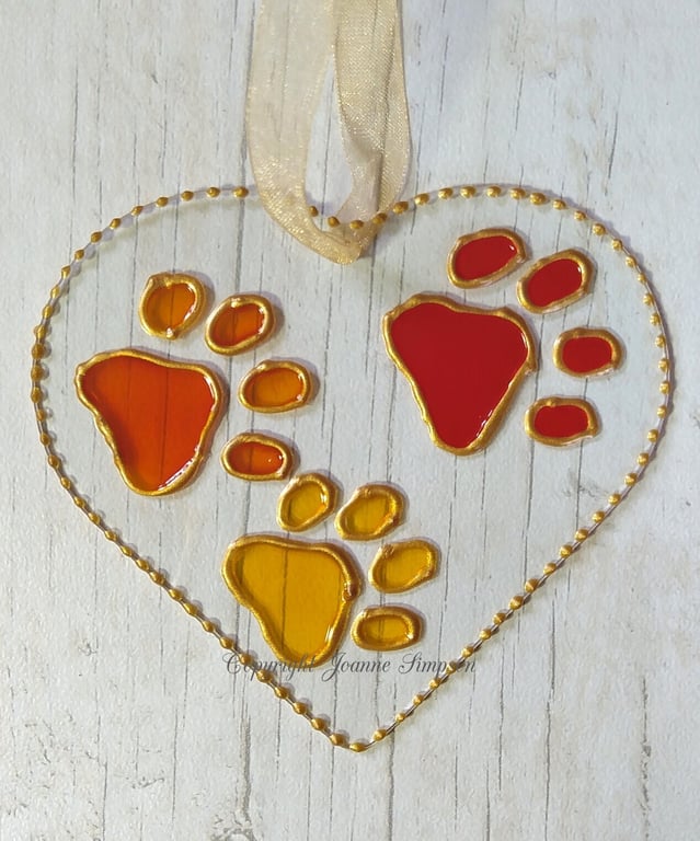 Paw prints sun catcher decoration. Garden lover gift. Pet lover gift