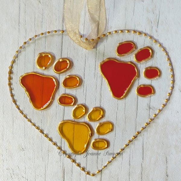 Paw prints sun catcher decoration. Garden lover gift. Pet lover gift