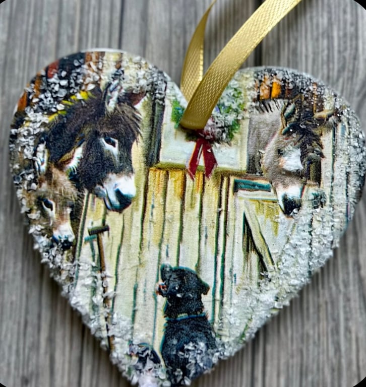Hanging Wooden Christmas Heart