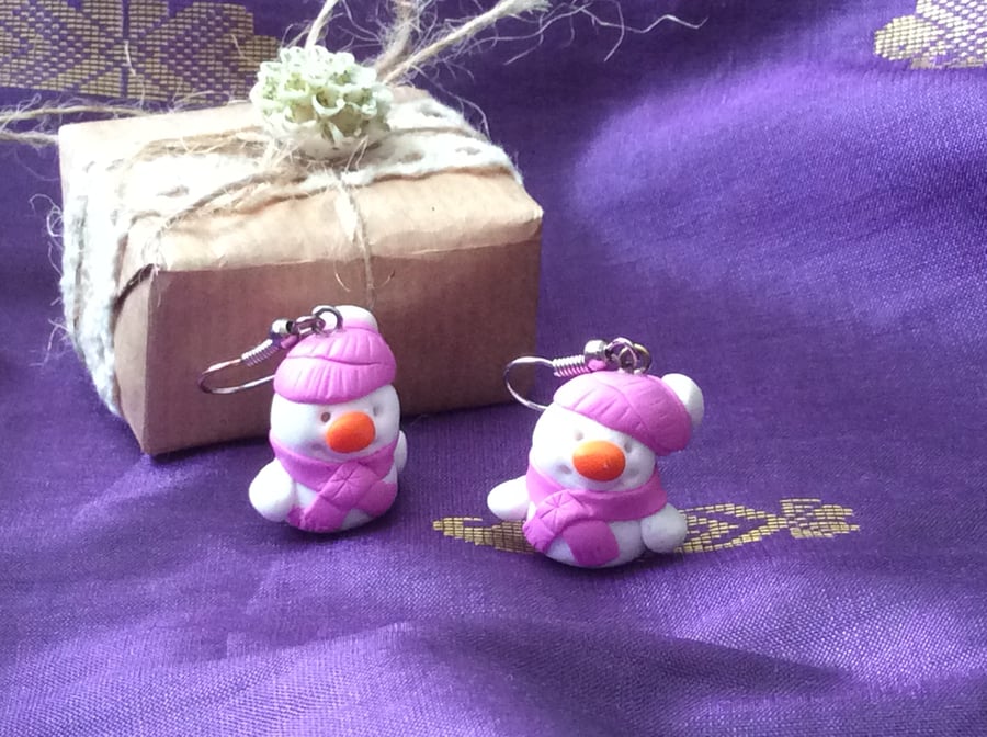 Christmas Novelty Fimo Earrings  SNOWMAN (PINK)