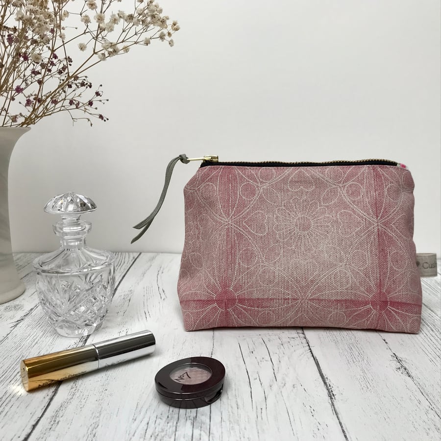 Hand Printed Linen Zipped Cosmetic Bag