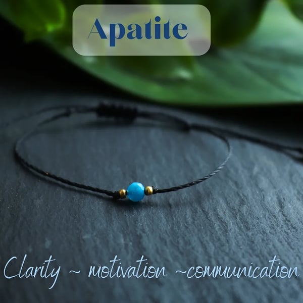 Delicate bracelet with apatite