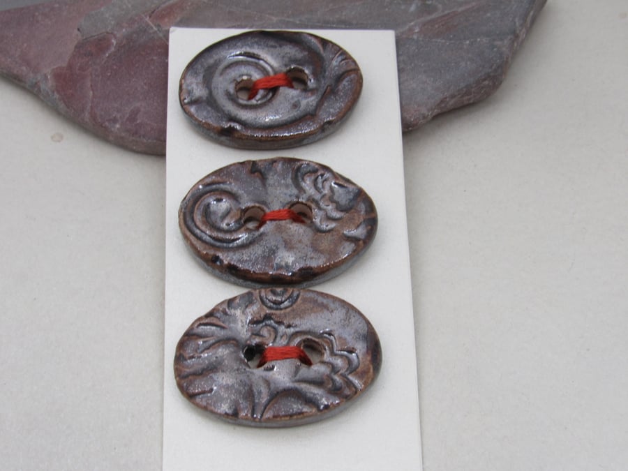 3 Medium Oval Bronze Brocade Pattern Ceramic Buttons