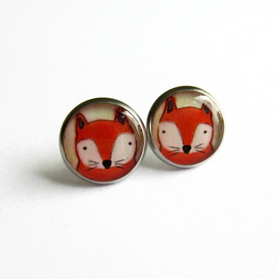 Red Fox Resin Stud Earrings - Hypoallergenic