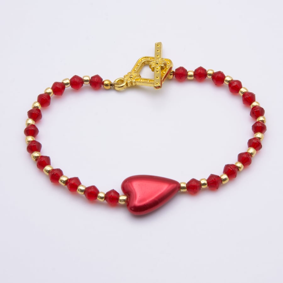 Red Heart Czech Glass Bead Bracelet