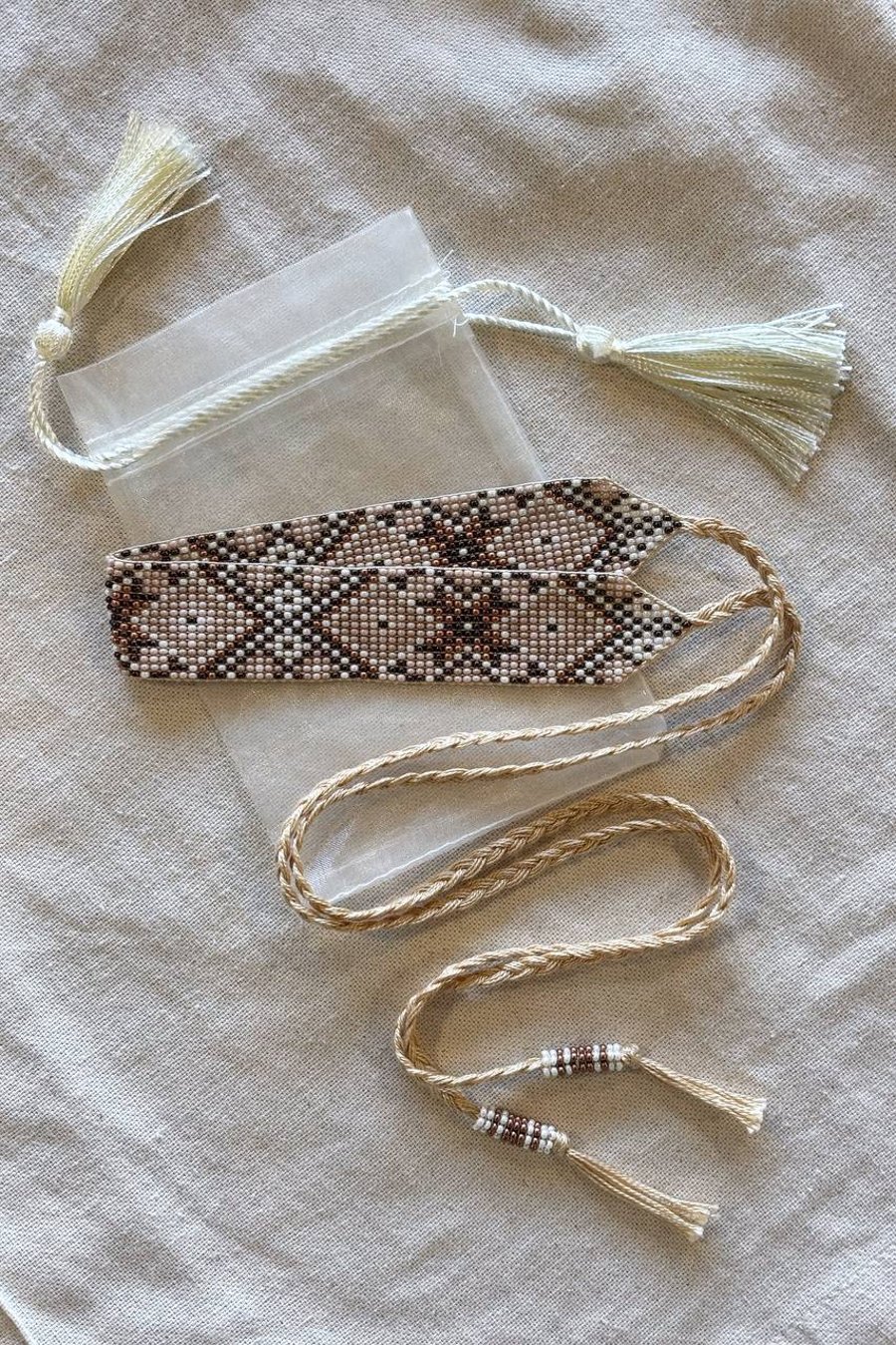 Choker "Amber" with geometric Ukrainian pattern