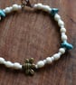Bee bracelet with turquoise chips  - Image 5
