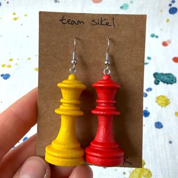 Queen Chess Earrings - Yellow and Red - Mis-Drilled - Super Seconds
