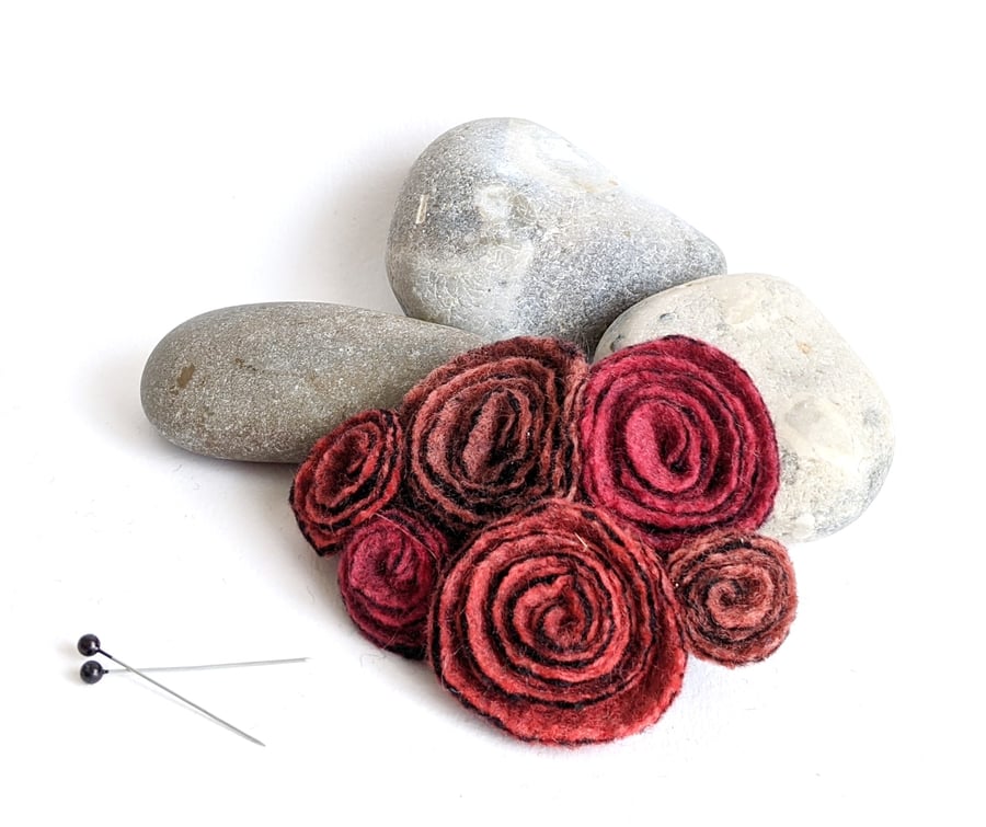 Large vintage inspired felted flowers brooch in autumnal shades