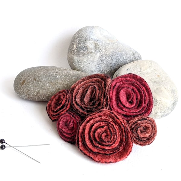 Large vintage inspired felted flowers brooch in autumnal shades