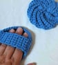 Crocheted face and body scrubbies set - red or blue - Image 4