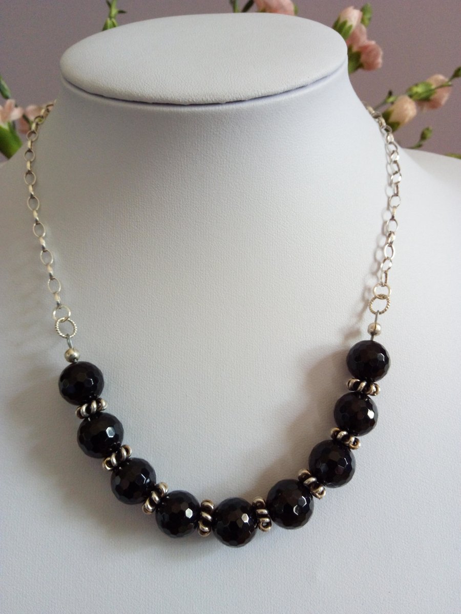 BLACK AGATE AND STERLING  SILVER NECKLACE- BLACK NECKLACE - FREE UK SHIPPING