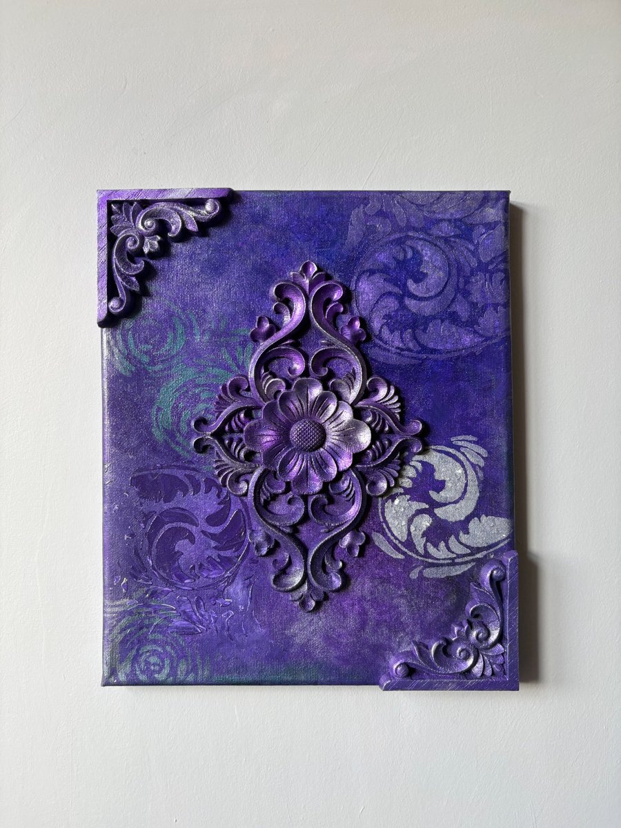 Veiled Empress - vibrant canvas with shimmer and depth