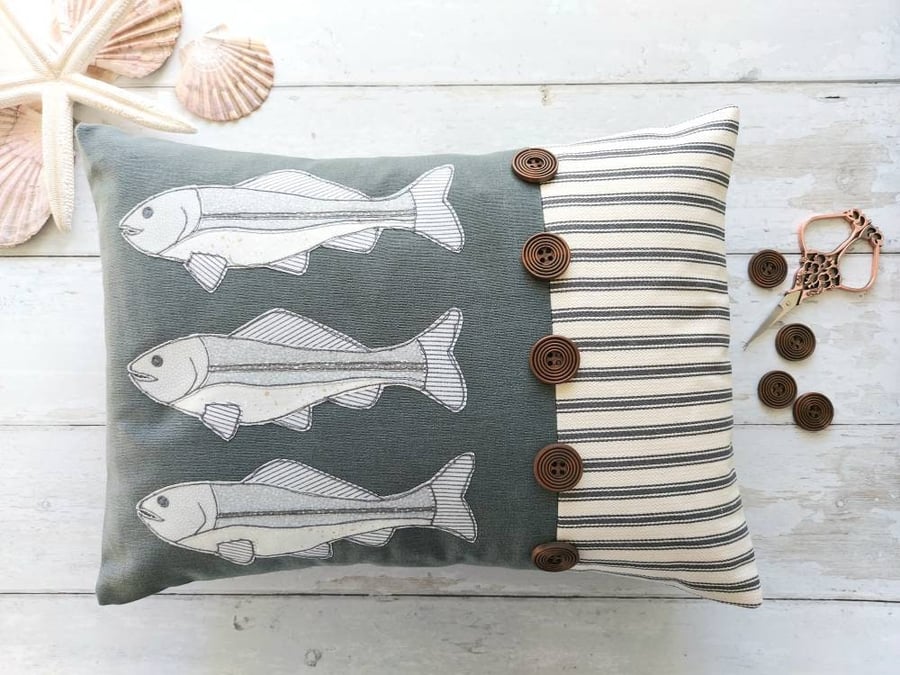 Three Fish Freemotion Applique Cushion