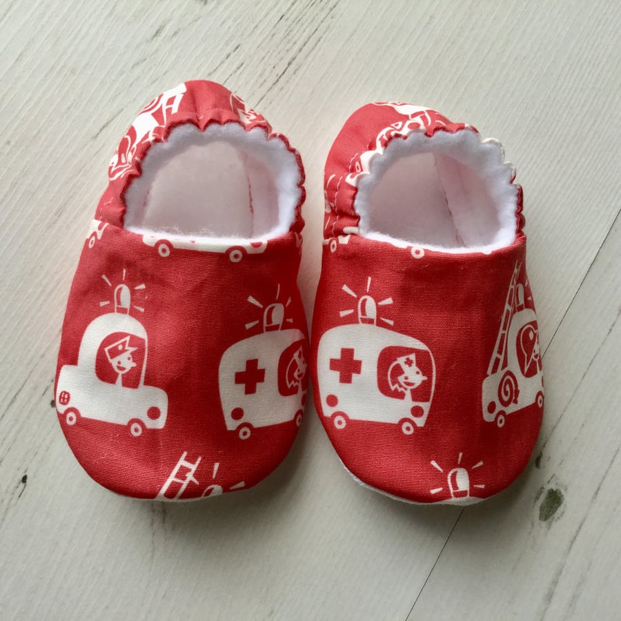 Handmade Scandinavian Red Emergency Vehicles Kids Slippers Baby Pram Shoes 0-9Y