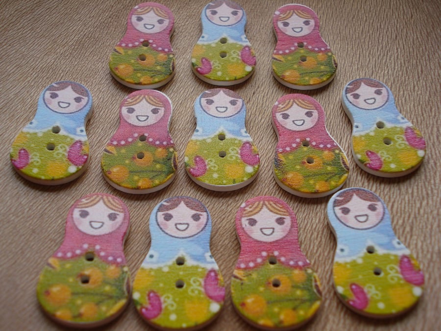 12 Russian Doll Buttons - Matroshka Buttons, Babushka Buttons