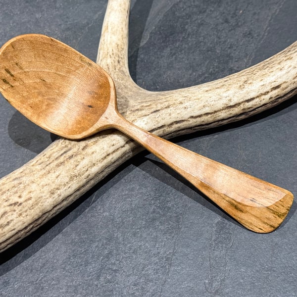 Sycamore wood eating spoon with faceted handle
