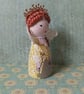 Queen Elizabeth I peg doll. - Image 3