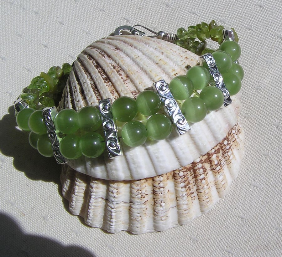 Green Peridot Crystal Gemstone Beaded Bracelet "Forest Dreams"