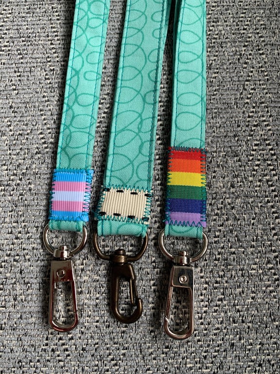 Green Loopy Swirl 100% Cotton Lanyard