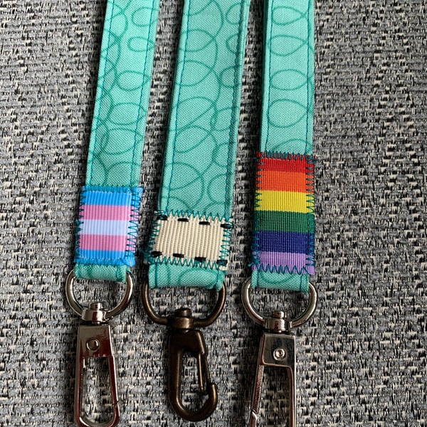 Green Loopy Swirl 100% Cotton Lanyard