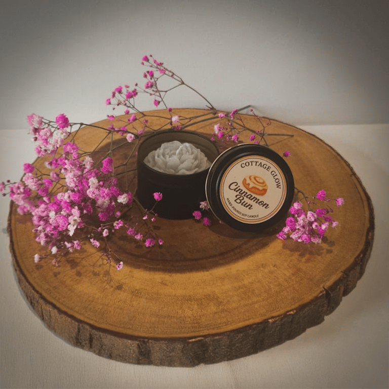 Cinnamon Bun Flower Candle