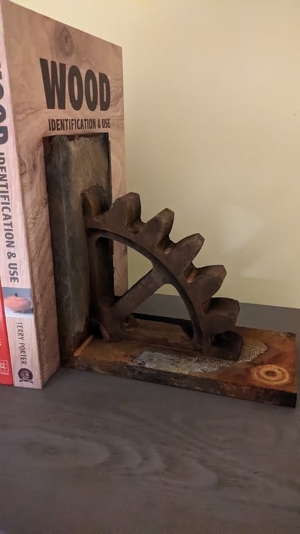 Cast Iron Style Bookends