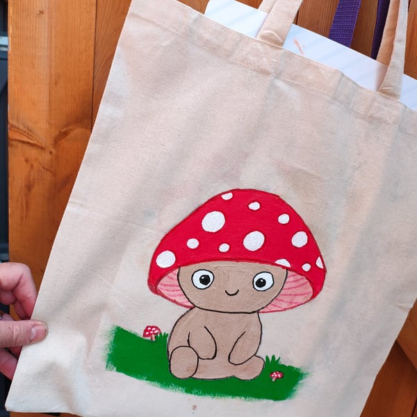 Free hand painted tote bags 