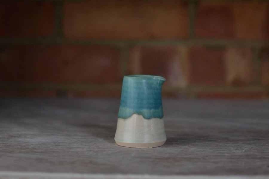 Super Second - Small Skyline pourer (16b)