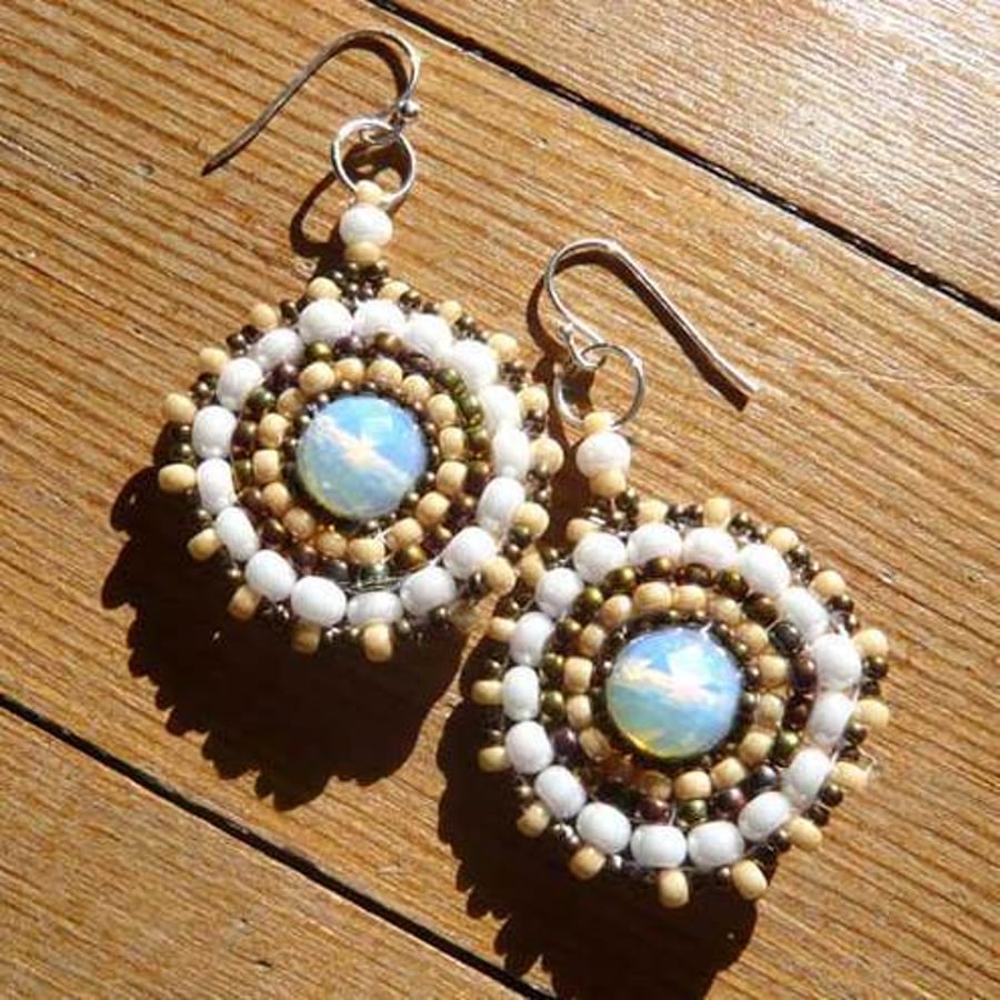 White and beige earrings