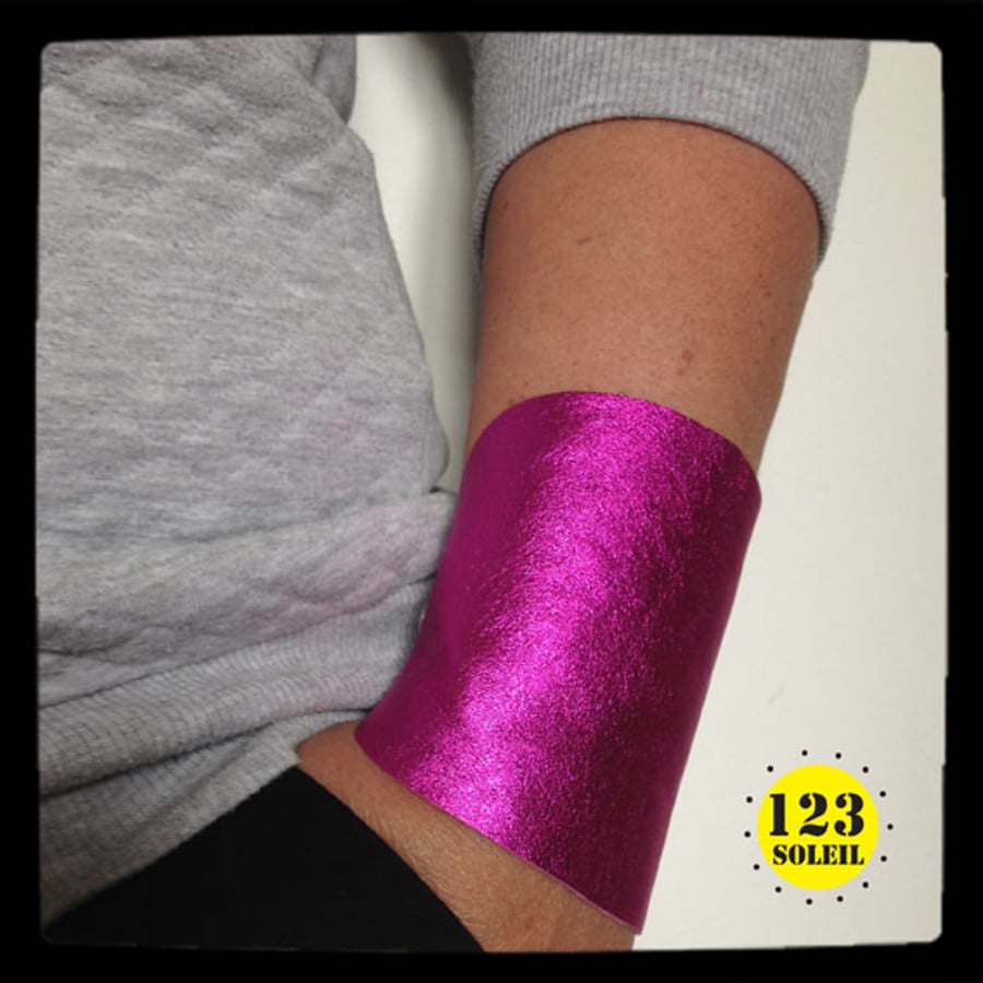 Pink metallic leather cuff -" Shocking pink WONDER CUFF"