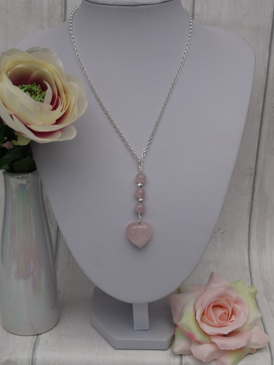 Rose quartz heart and bead necklace