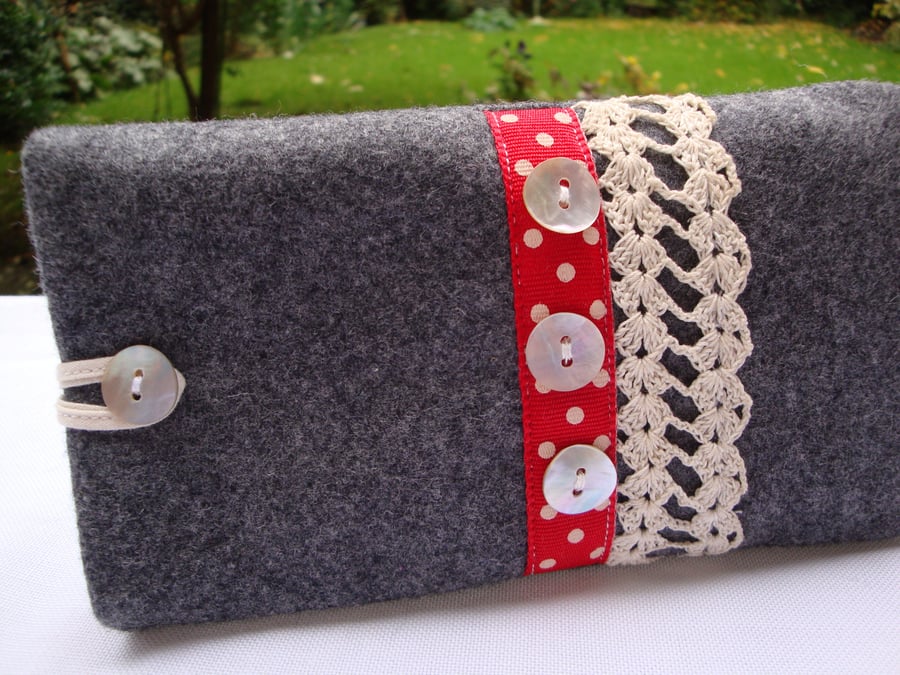 Grey Wool Glasses Case - lace - dotty ribbon - buttons.