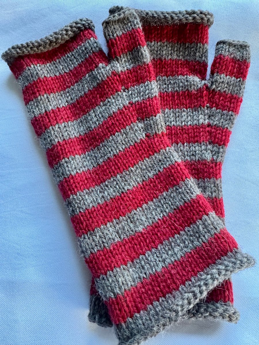 Handknitted Fingerless Gloves Striped Claret and Clay