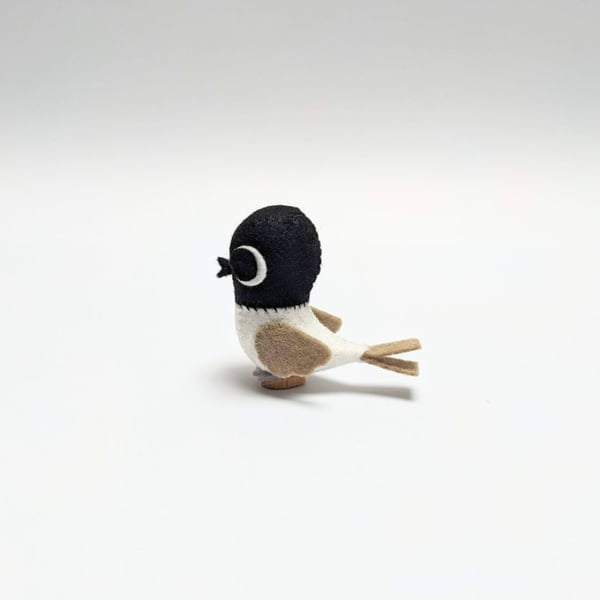Muted Bird - Wool Felt Sculpture