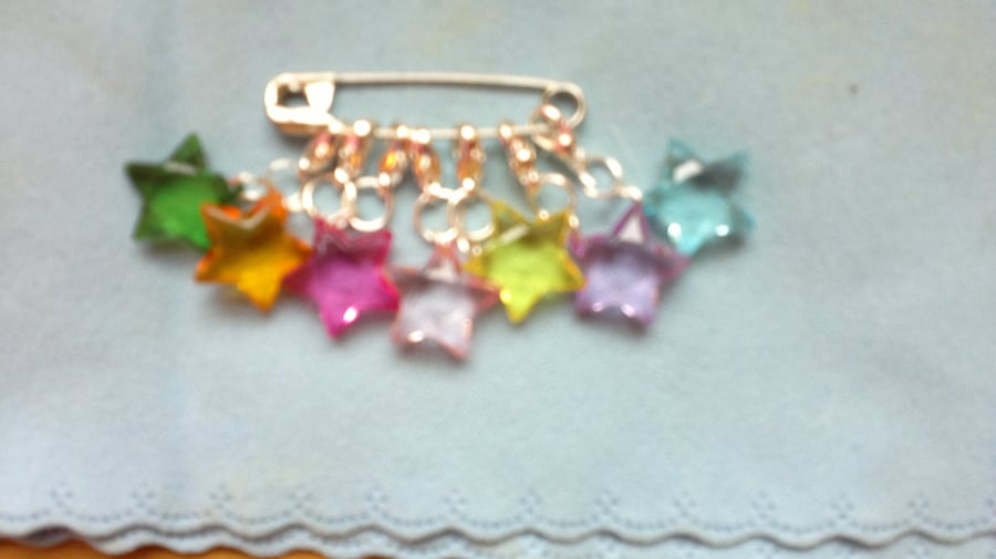 Star shaped stitch markers