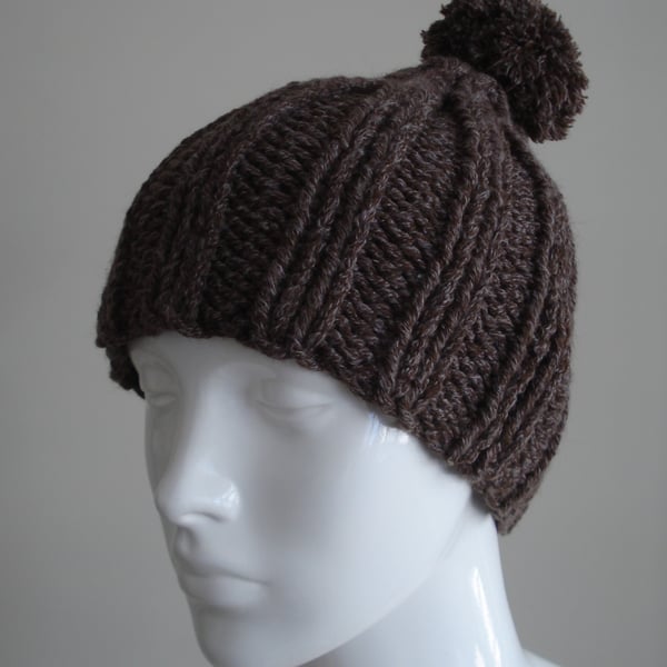 Chunky Hat With Bobble Knitted In Mega Chunky Yarn Medium to Large Adult (R285)