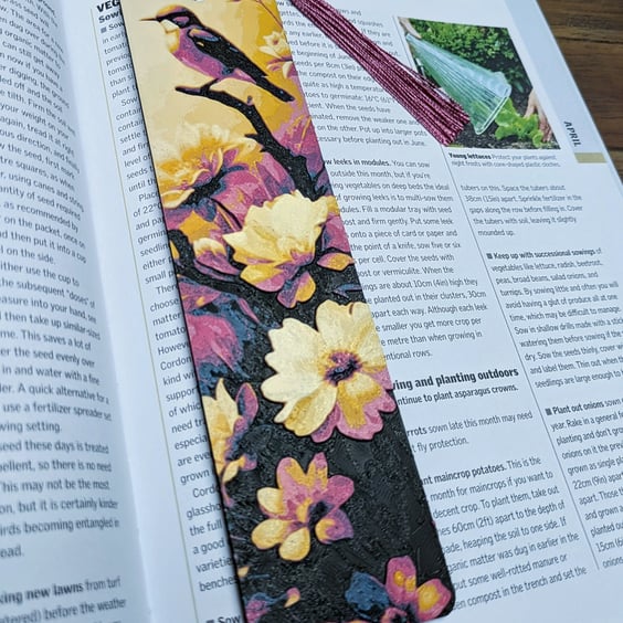 Floral bird bookmark textured