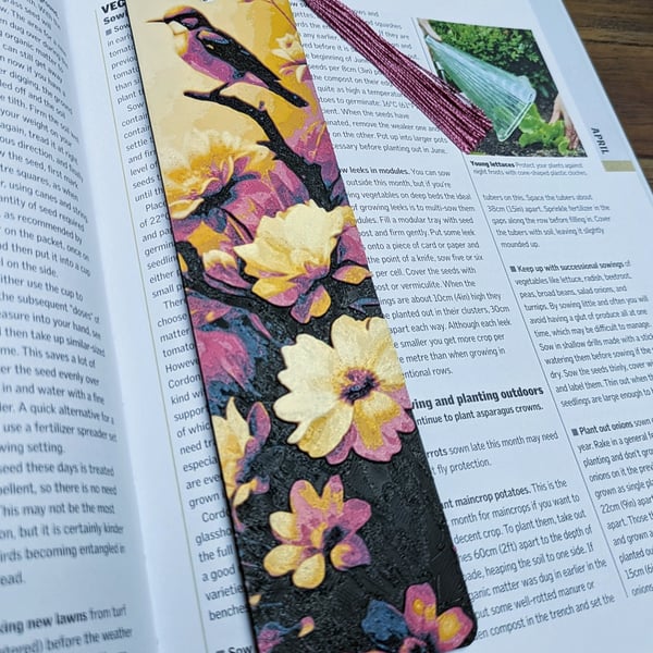 Floral bird bookmark