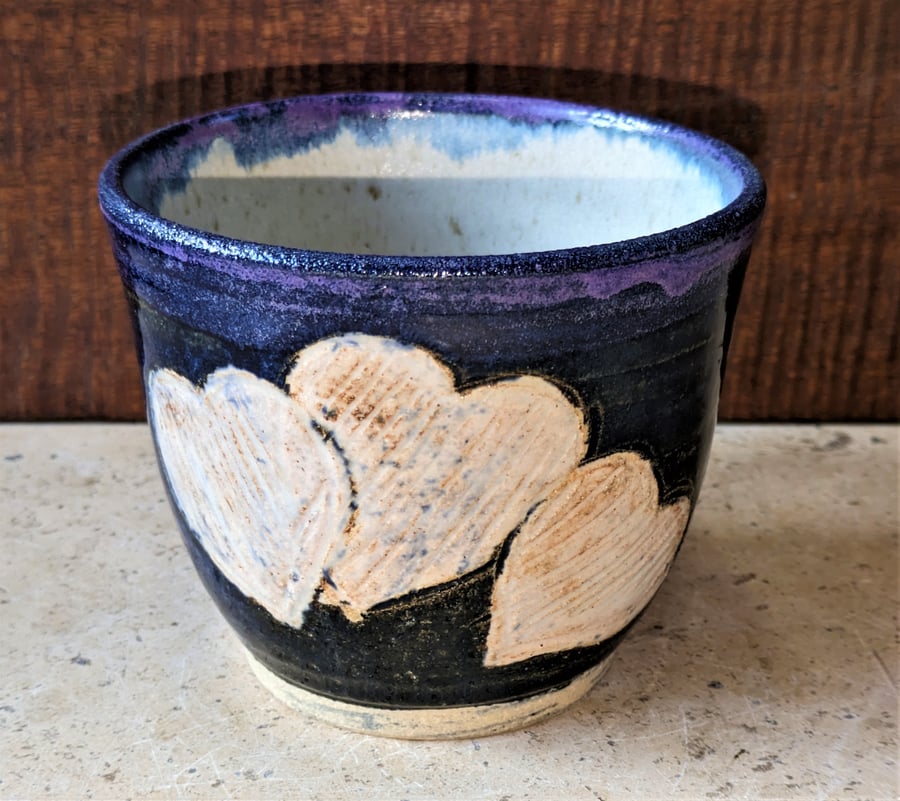 Gorgeous heart decorated blue stoneware mugs with teapot