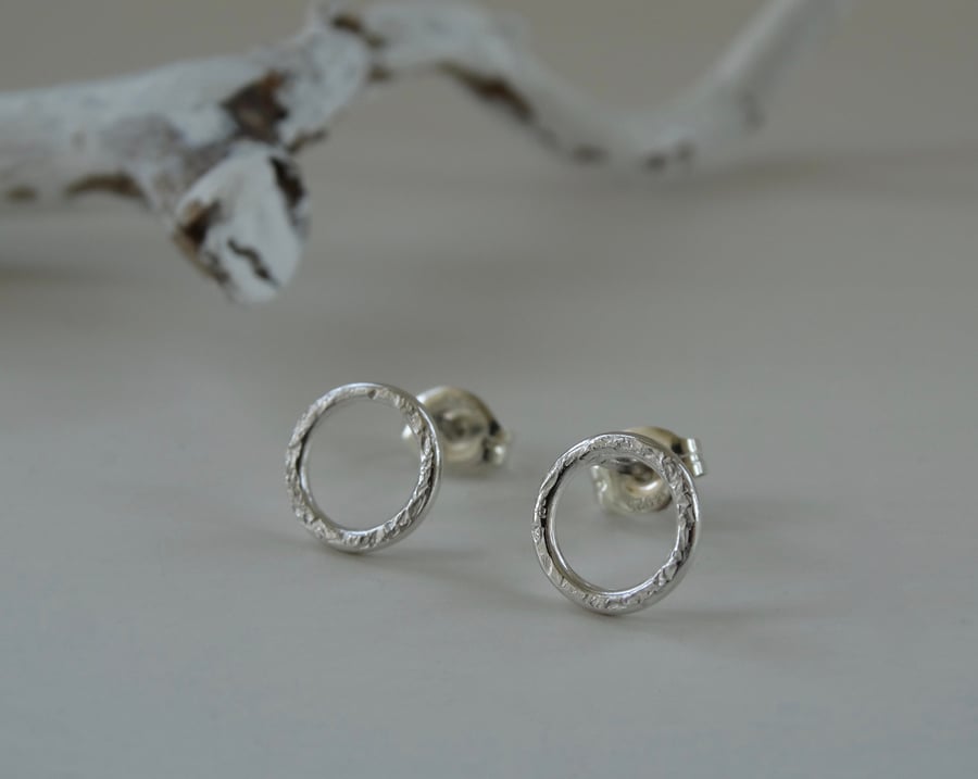 Eco Silver textured frost pattern hoop stud earrings