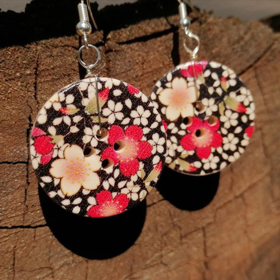 Large flower button dangle earrings