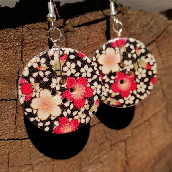 Large flower button dangle earrings