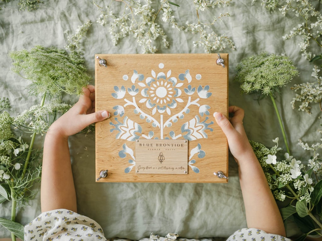 Large Flower Press - Scandi - Nature Press - Wooden Botanical Press