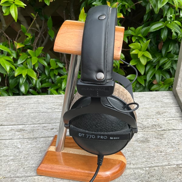 Headphone Stand (HS6)