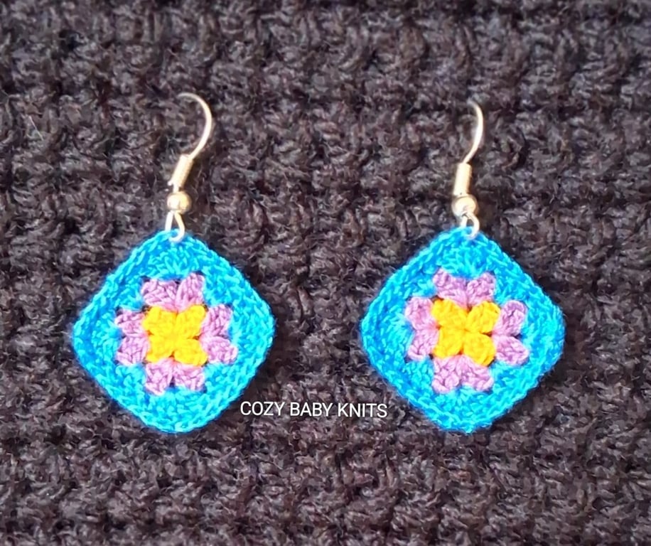 CROCHET GRANNY SQUARE STYLE EARRINGS