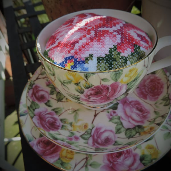 Vintage Style Tea Cup Pin Cushions